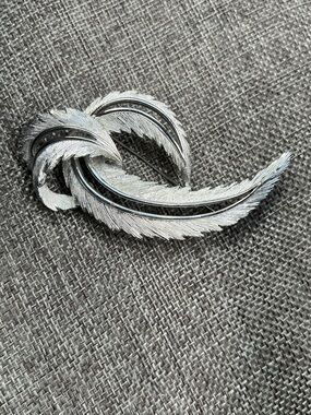 VTG 1960’s Sarah Coventry Silver-Tone Feather Brooch